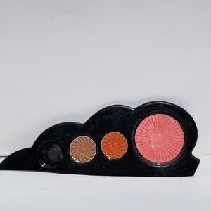 ✅Rare Colors from Estee Lauder 2 warm tone brown eyeshadows & 1 blush palette